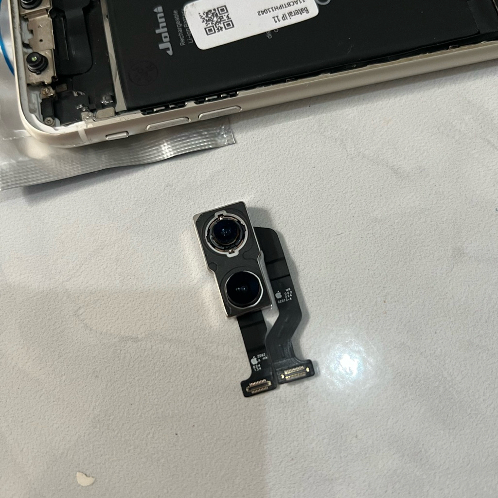 Kamera iPhone 11 original copotan - minus 0,5x