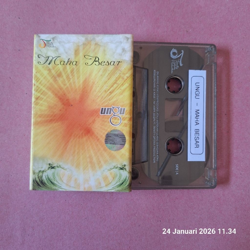 kaset ungu maha besar