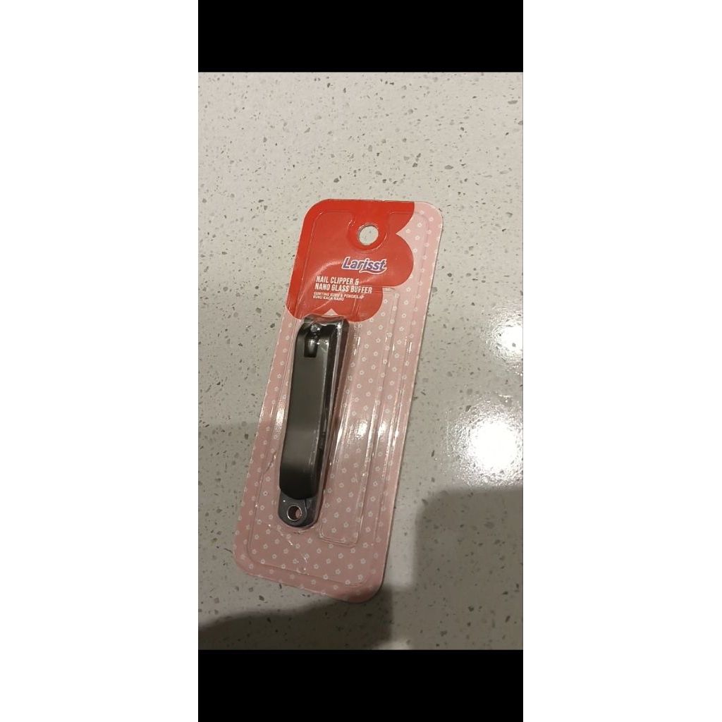 potongan kuku tangan dan kaki