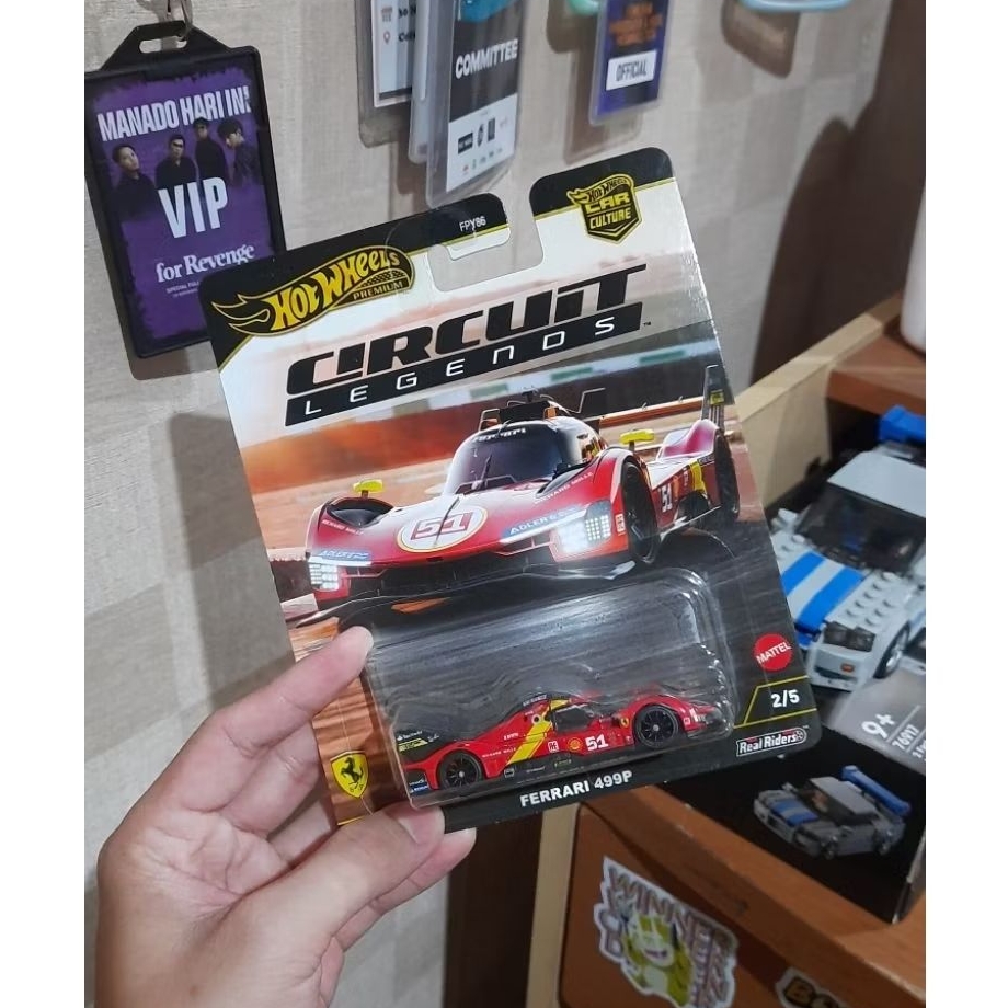 Hot Wheels Premium Circuit Legends Ferrari 499P