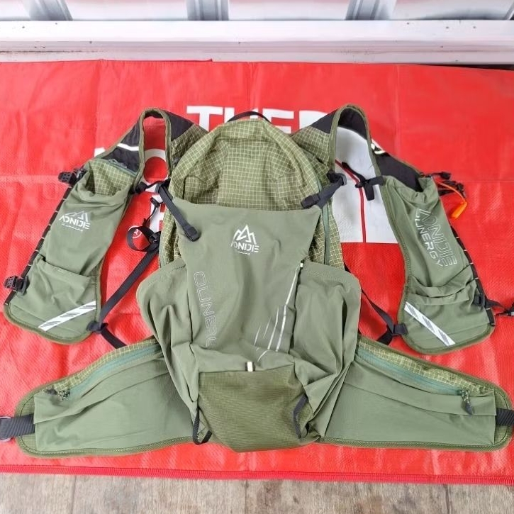 aonijie  c9110 hydropack