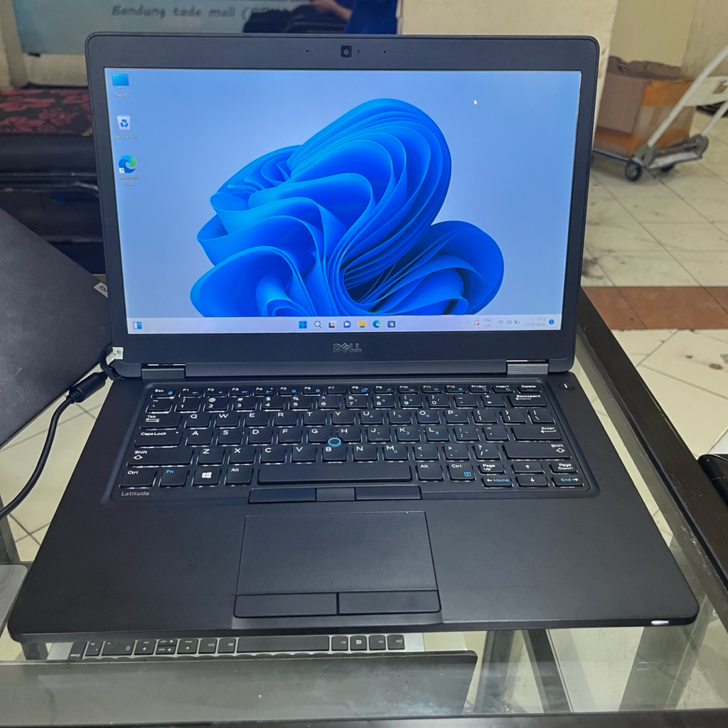 Dell Latitude 5480 Core i7 Gen7 Double VGA 16GB SSD 1TB