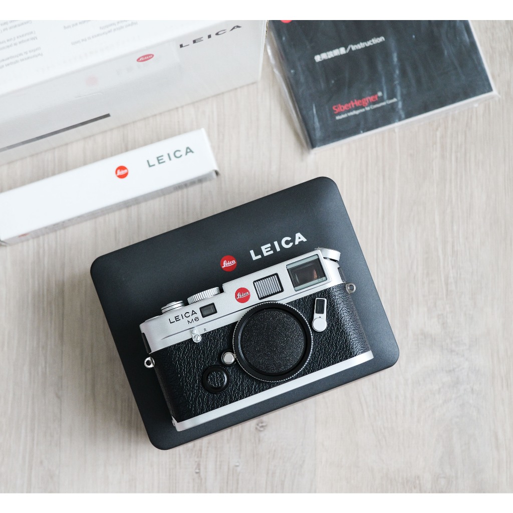 Leica M6 TTL 0.75 Silver Japan Special Edition 10434 J Analog Film Camera Body Fullset not M10 M9 M8