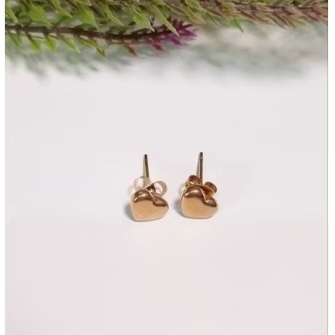 anting love titanium