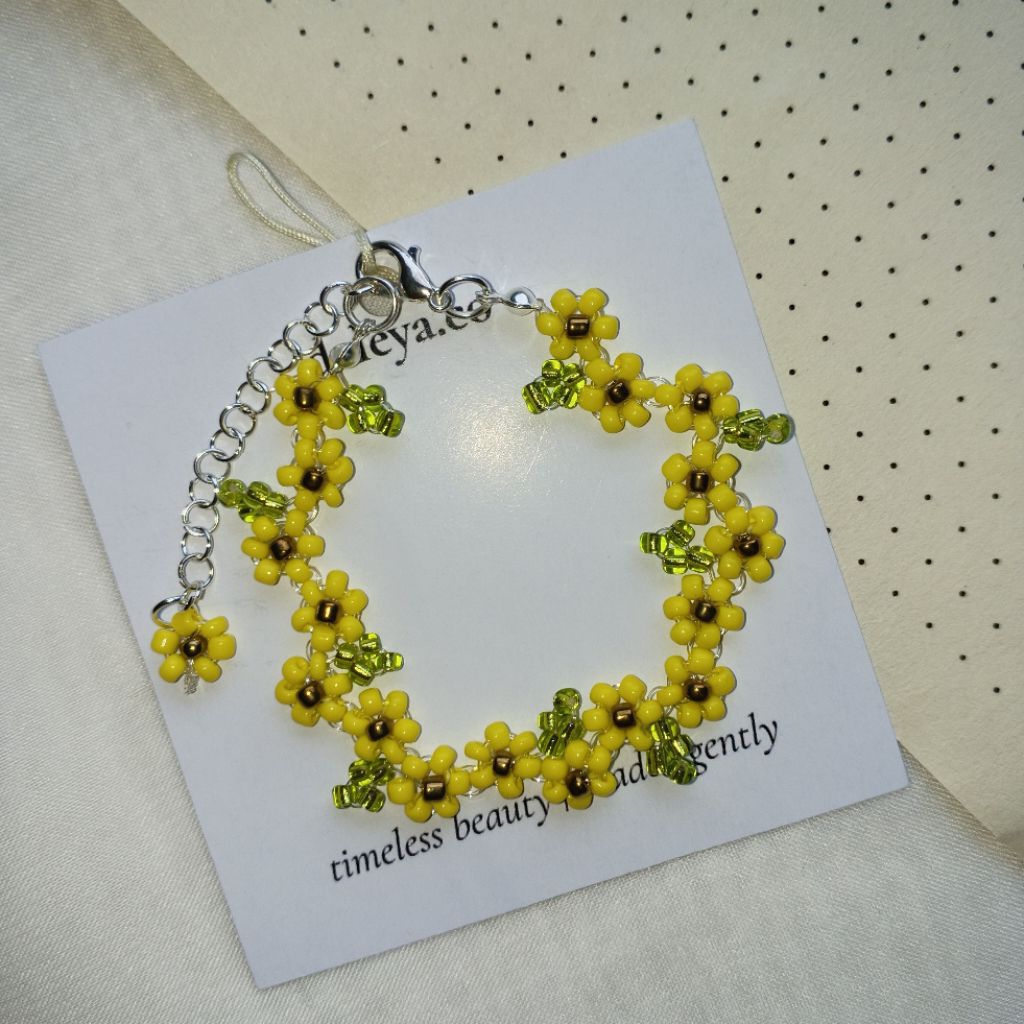 DALEYA.CO Sunflower Bracelet | Gelang bunga matahari | Gelang manik bunga matahari | Gelang wanita