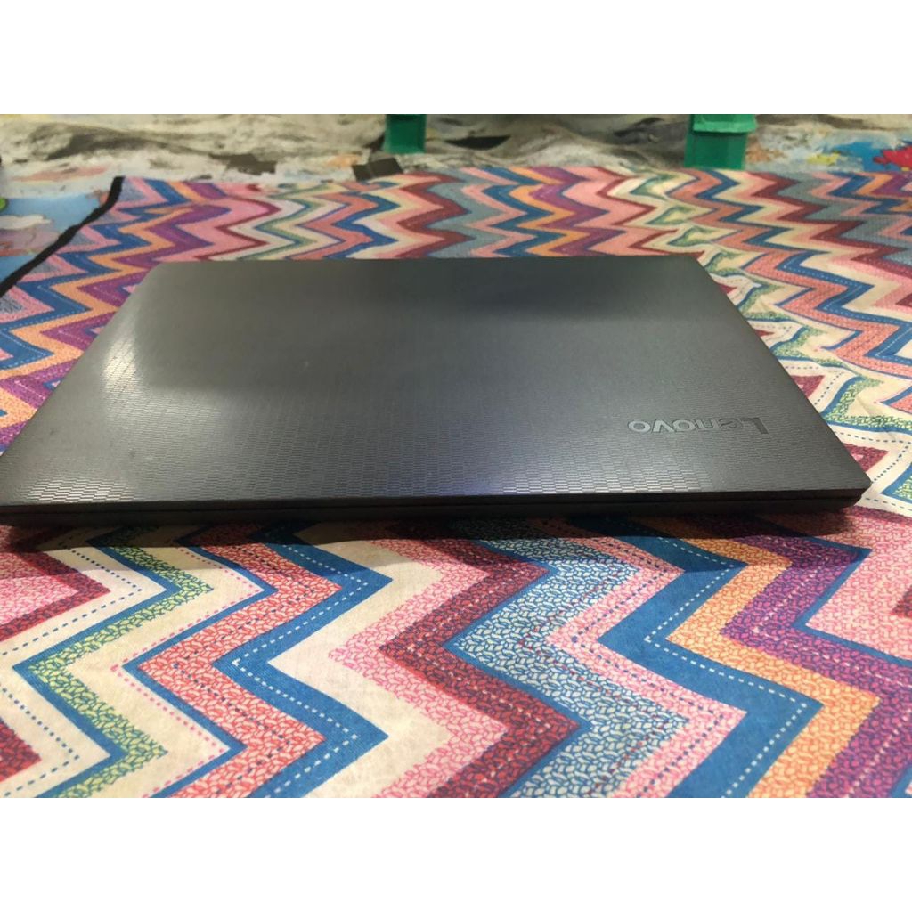 Lenovo V130 14IGM