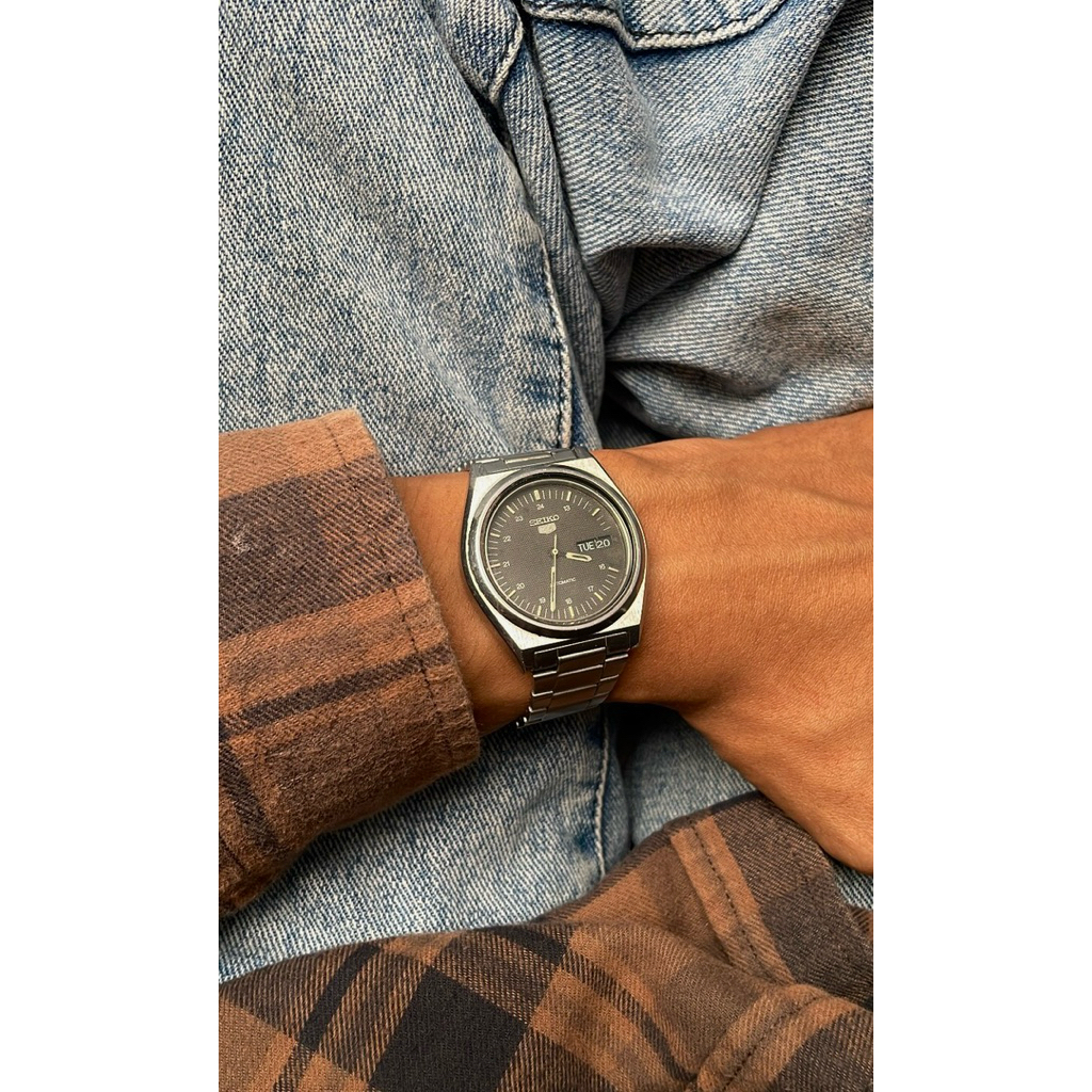 Seiko 5 Military 7009