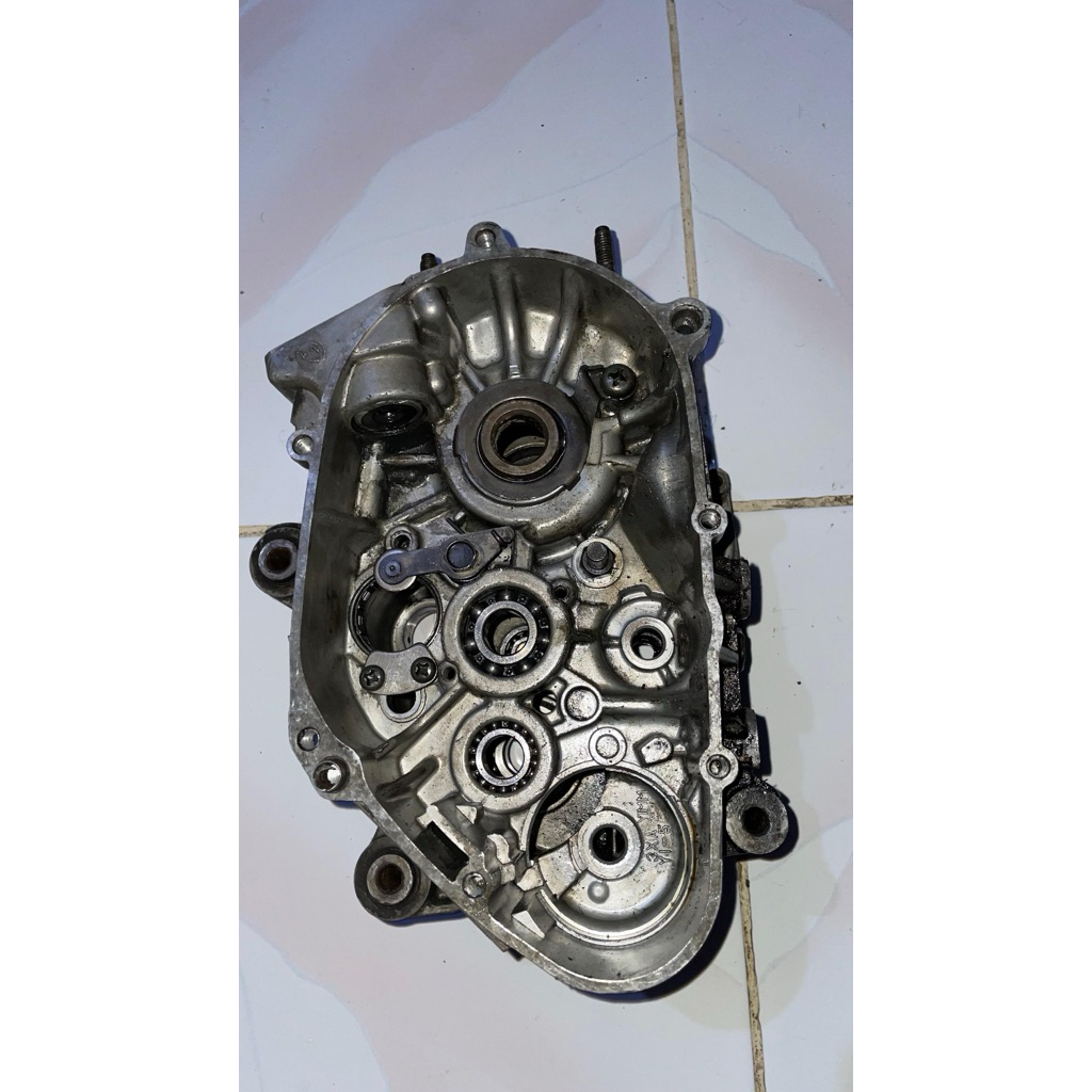 krengkes fizr tahun 2002