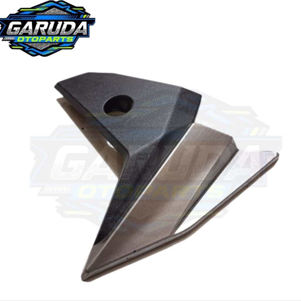 cover step supra x 125 kanan R original