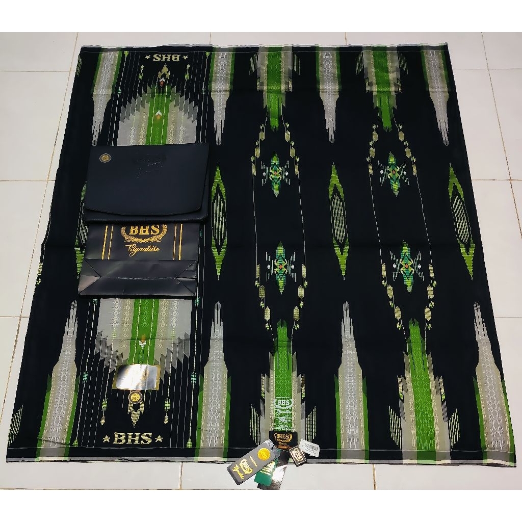 BHS SIGNATURE SGC GOLD HITAM JAHIT TENGAH