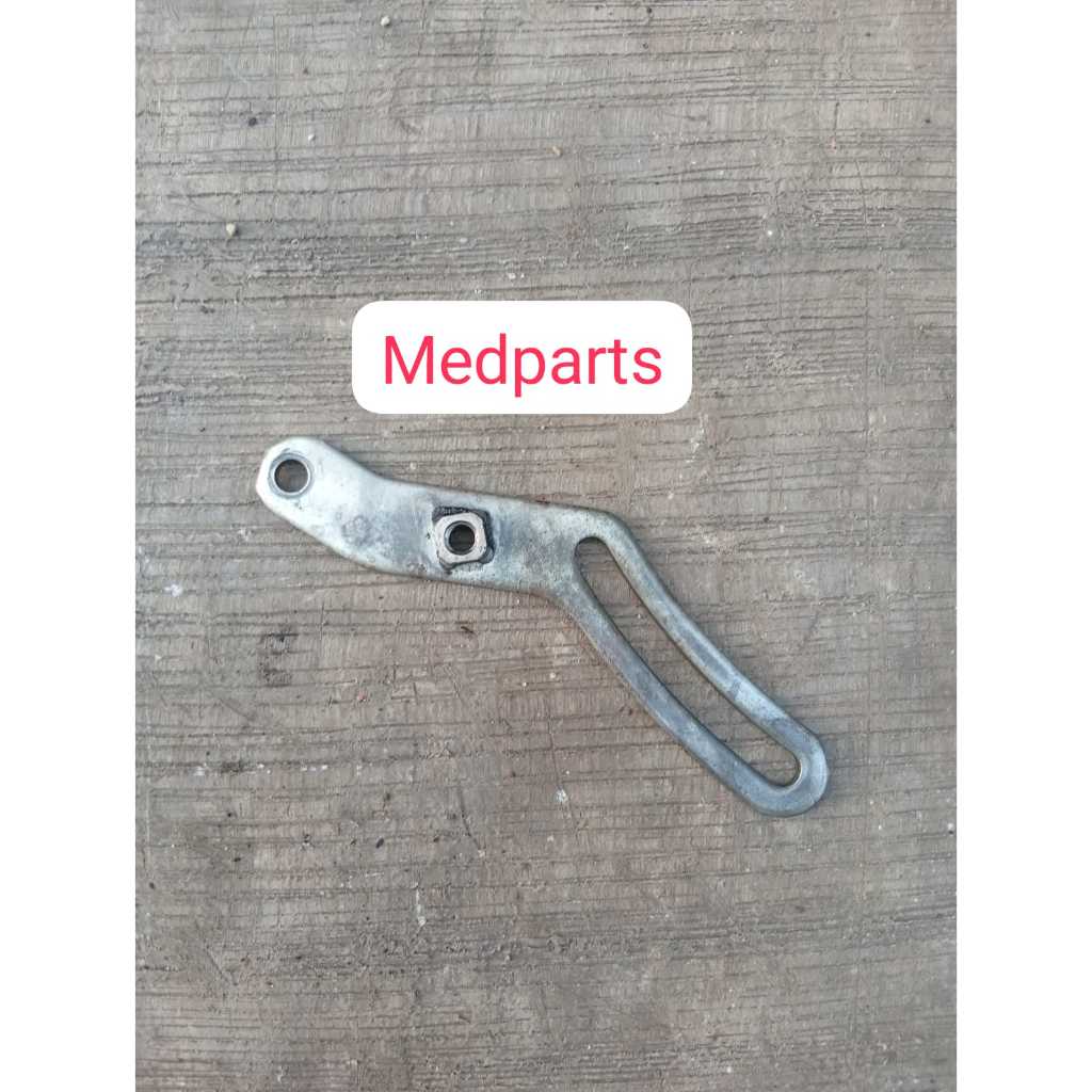 Breket Braket Bracket Setelan Dinamo Amper Ampere Toyota Vios Limo Yaris Gen 1 2 Copotan Original Ga