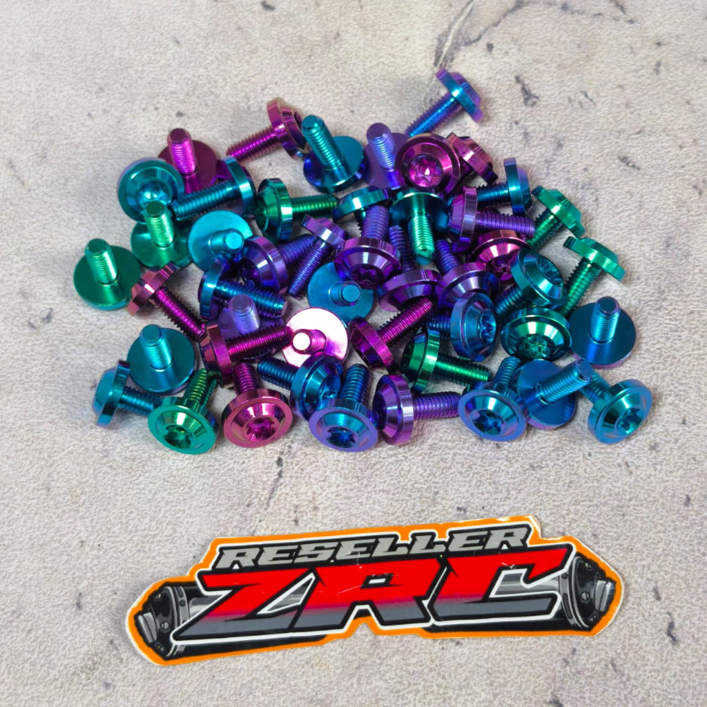 Baut tameng knalpot vario 125/150 beat mio pcx nmax titanium / baut tameng knalpot titanium