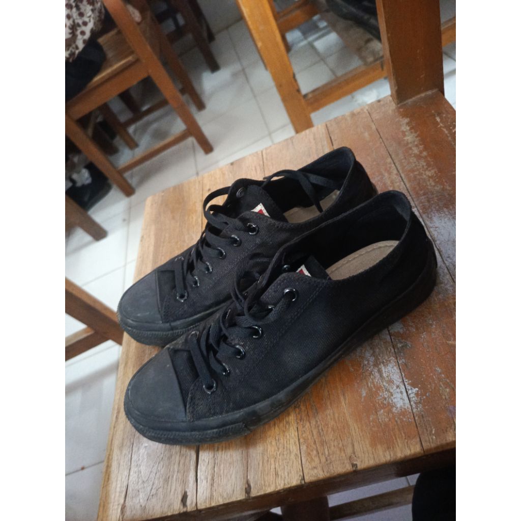 spatu ventela full black