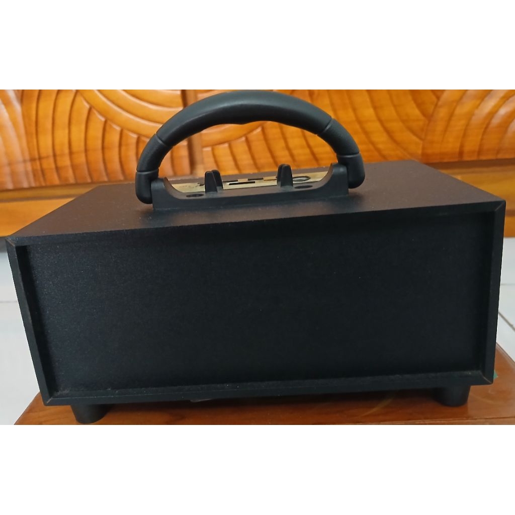 Preloved  speaker Fleco