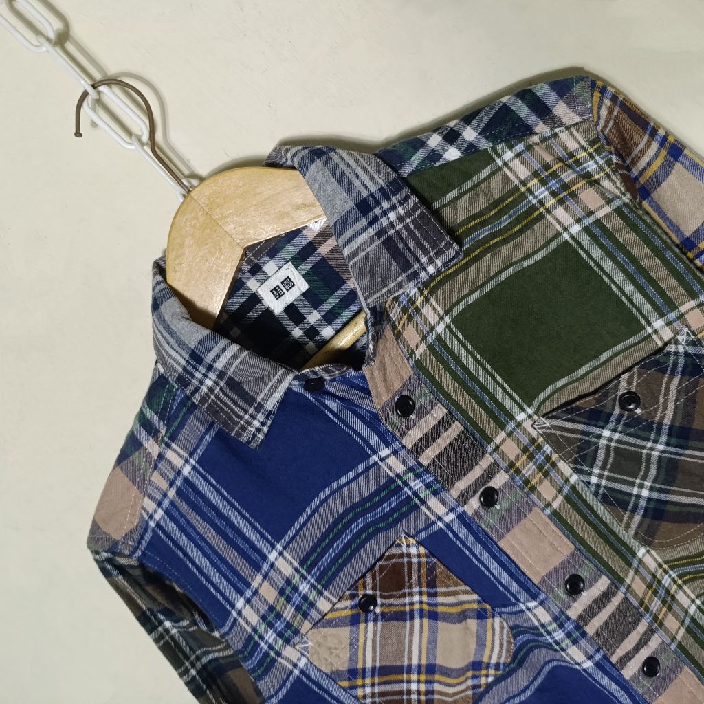 [Flannel Uniqlo] Kemeja Flanel Patchwork Double Pocket Long Sleeve Shirt Hijau Biru Size S (Fit to M