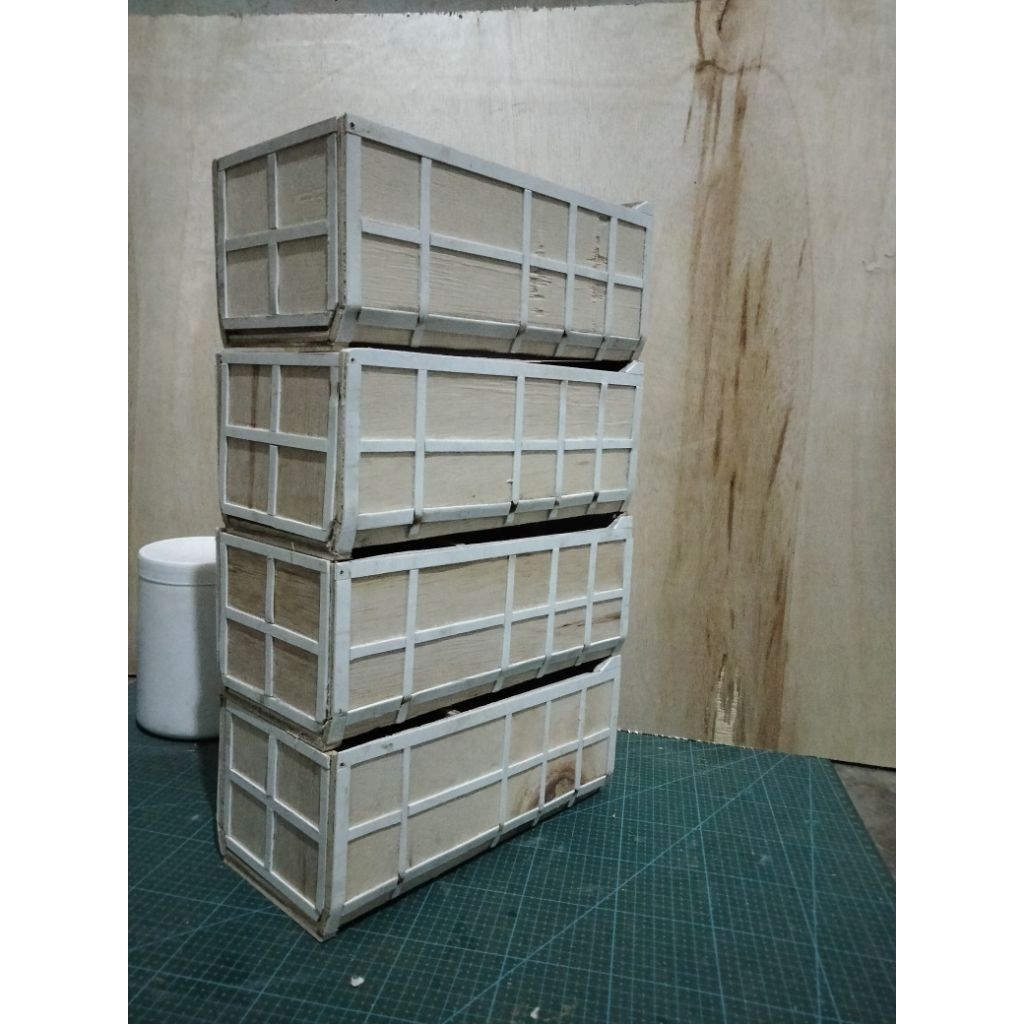 Bak dump miniatur truk plastik