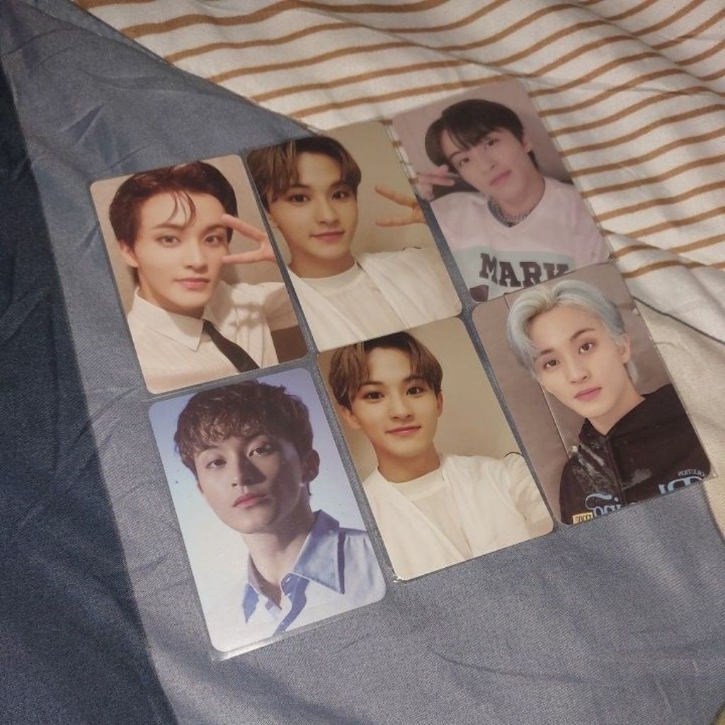 MARK LEE OFFICIAL PHOTOCARD (PC)