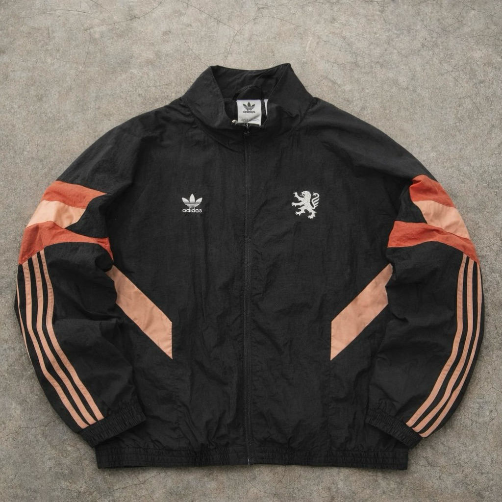 Adidas OLYMPIQUE LYON Tracktop Black Original Second Kondisi 90%