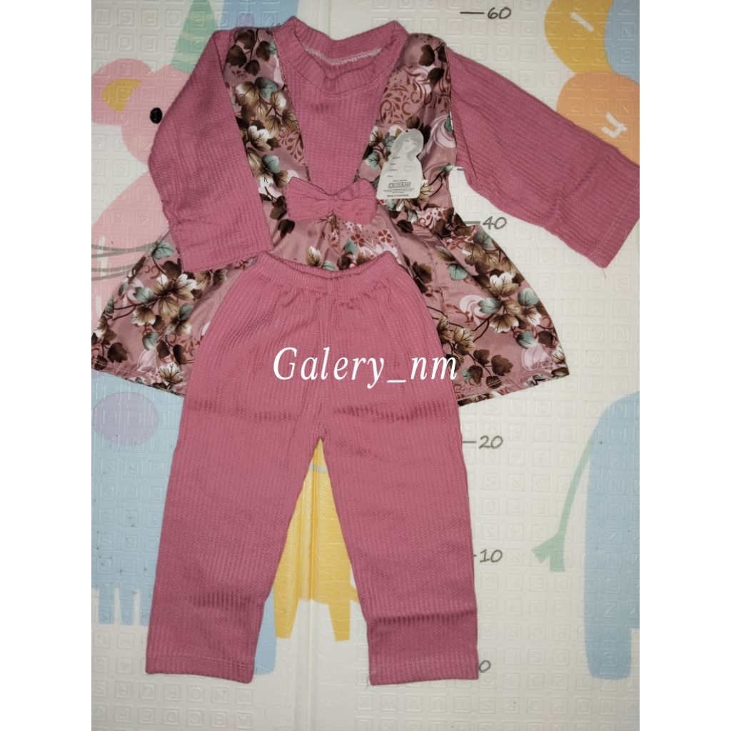 SETELAN Anak Perempuan Usia 1-2th bb max 12kg NEW