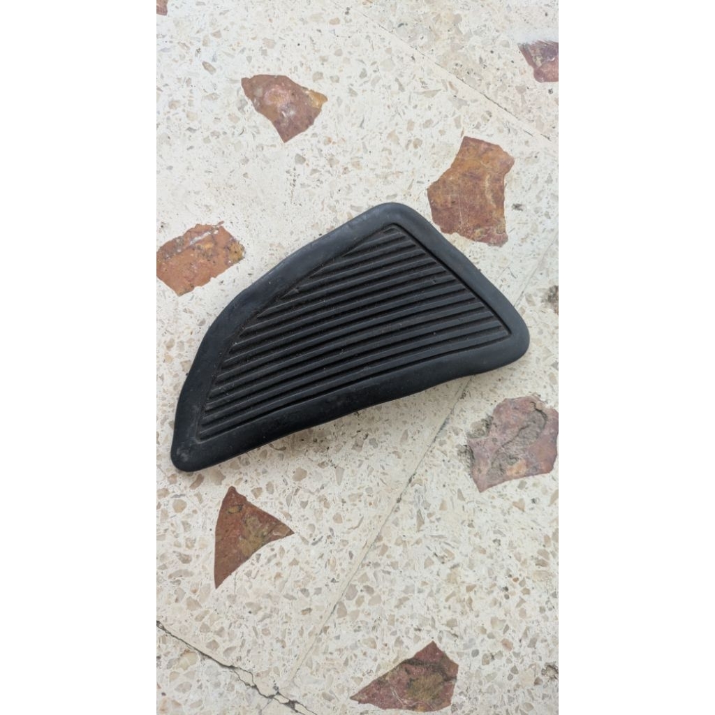 karet cover tangki tengki yamaha L2g L2s pertama