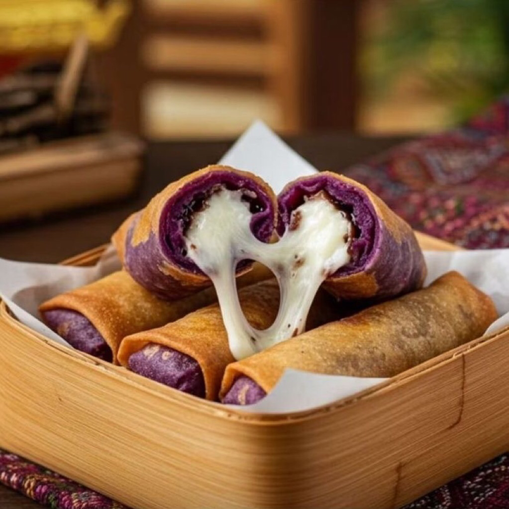 Lumpia Ubi Ungu Mozarella