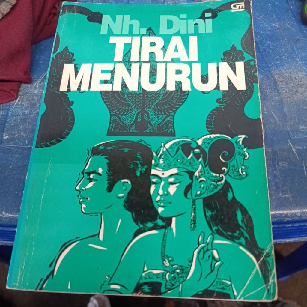 nh dini buku sastra