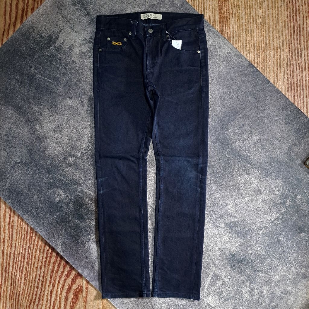 1932 Celana jeans plac