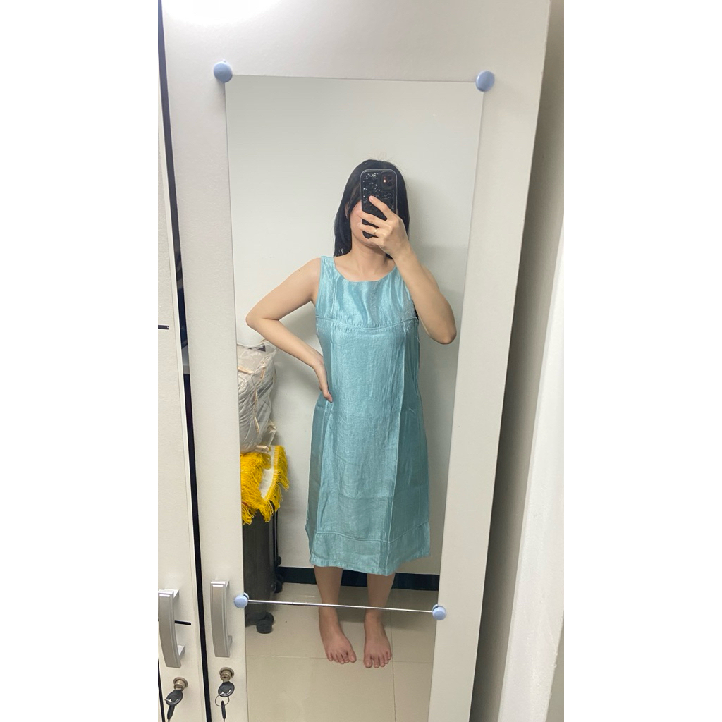 PRELOVED Dress wanita warna biru muda