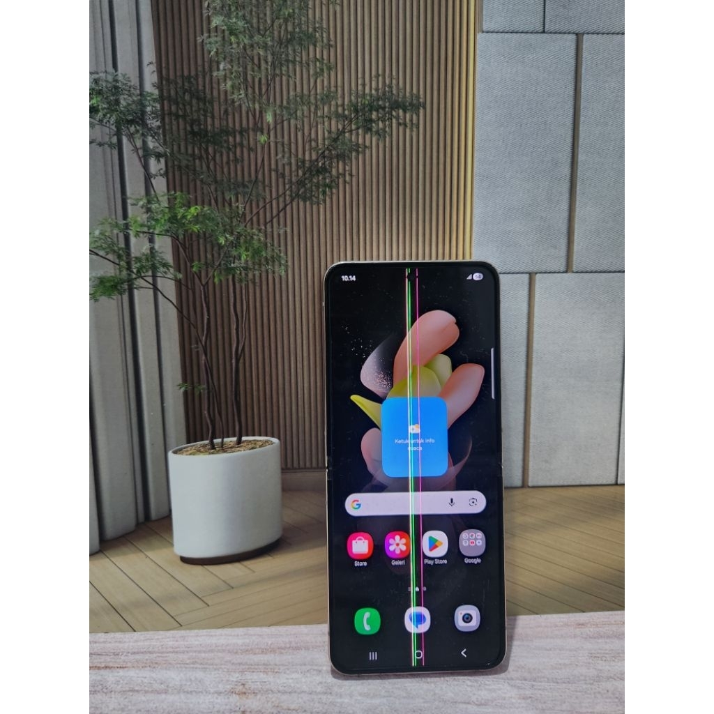 Samsung z flip 4 8/256 sein