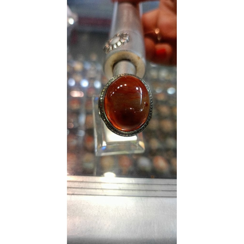 Cincin Batu Fosil kelor merah(Natural)