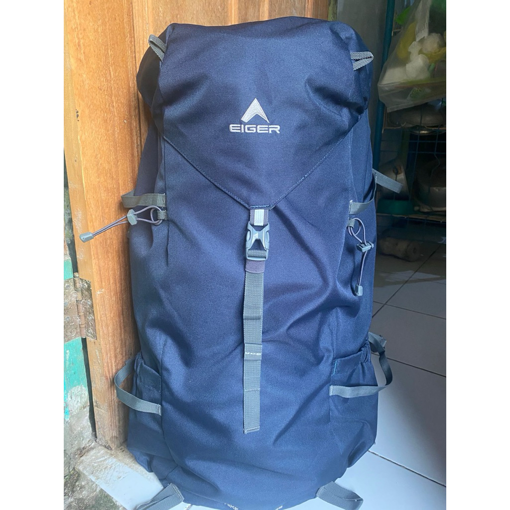 carier eiger preloved