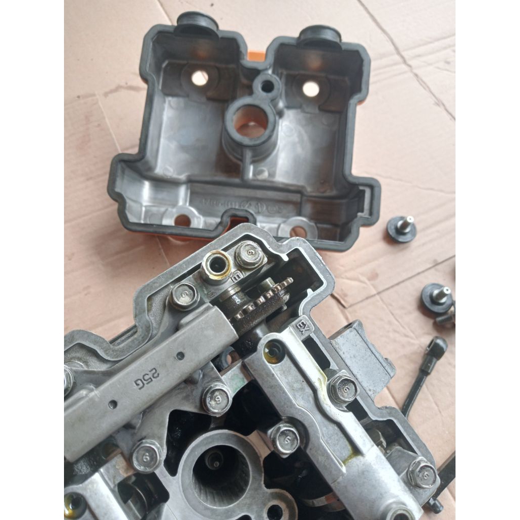 HEAD ISI FUL BLOK SEHER MASIH STD SATRIA FU 150 BARANG SECOND JABUTAN ORIGINAL KONDISI AMAN DI PAKAI