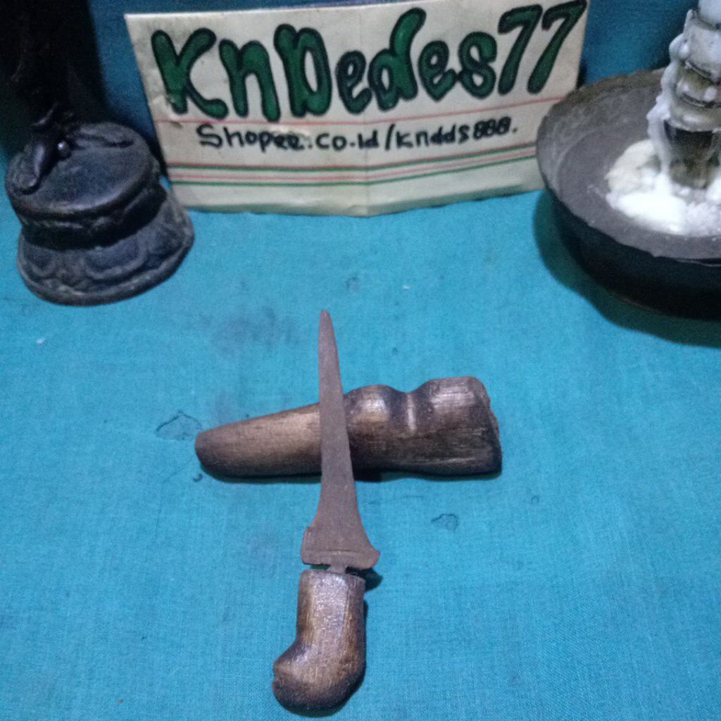 keris kecil sepuh ageman brojol cirebon