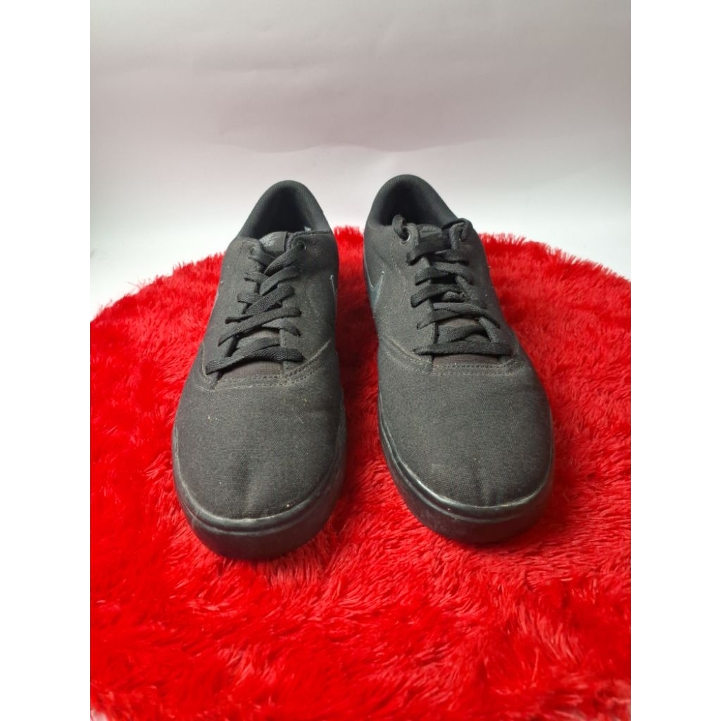 Sepatu centang casual Ukuran 46