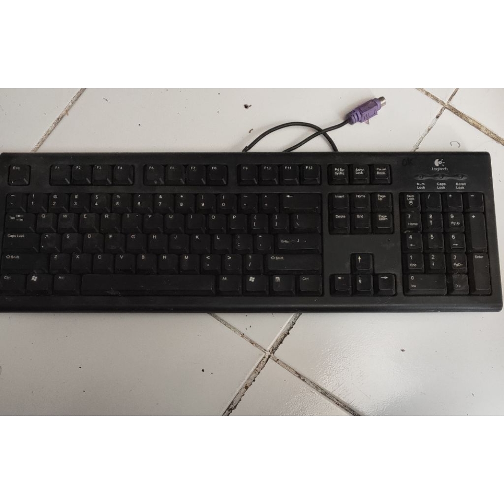 keyboard ps2 Logitech Rusak