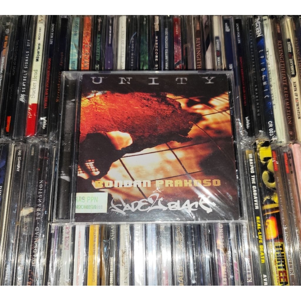 CD Bondan Prakoso & Fade 2 Black - Unity