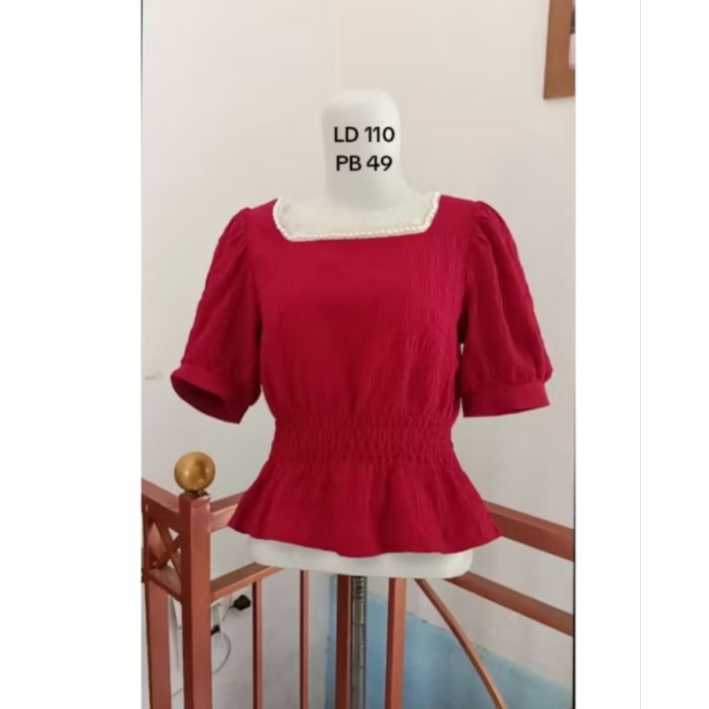 BAJU ATASAN WANITA LENGAN PENDEK