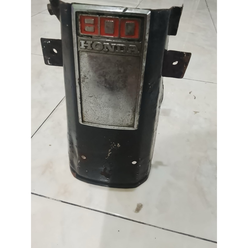 Dasi panel dada Honda c800
