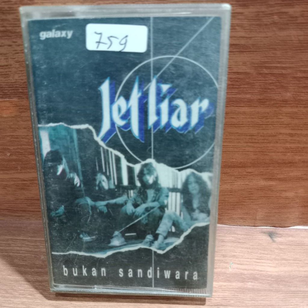 Kaset Jet Liar/Bukan Sandiwara
