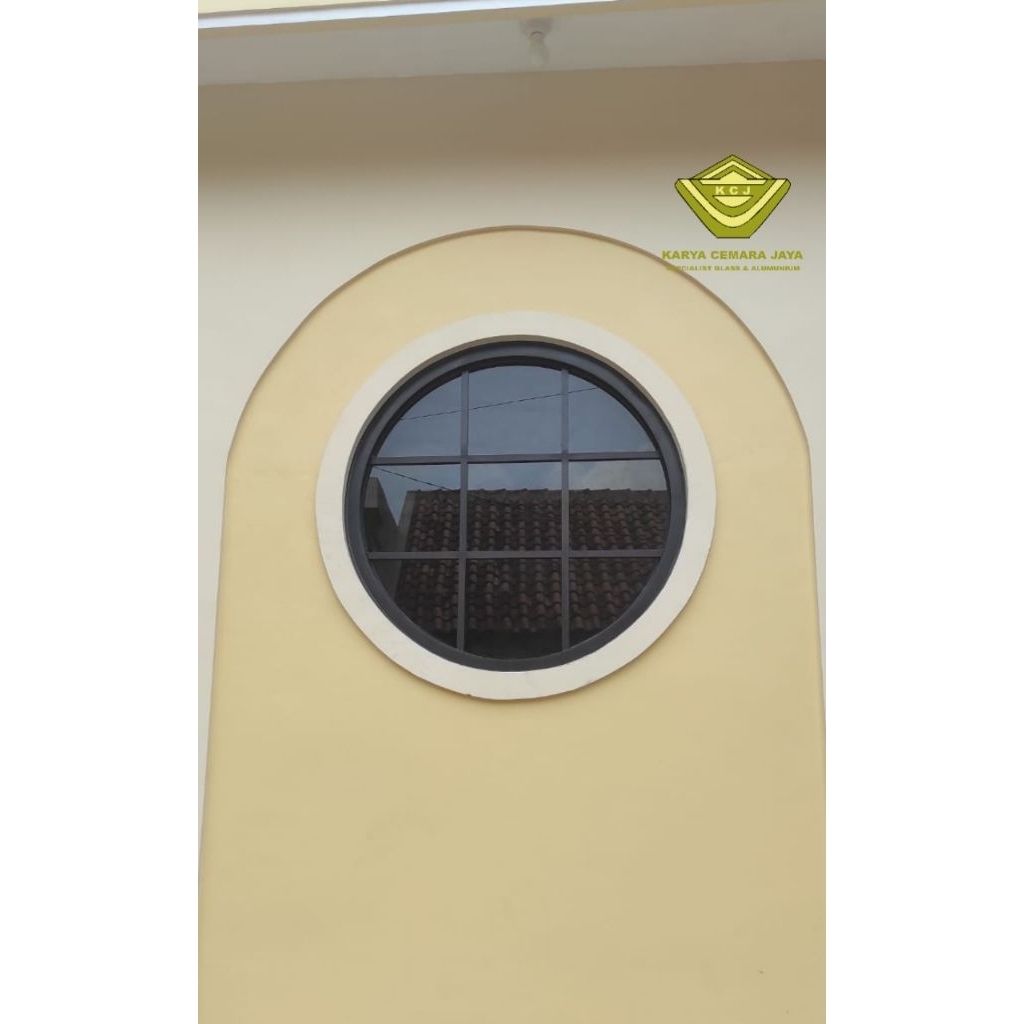 Kusen Bulat Alumunium Diameter 80(KUSEN+ORNAMEN TANPA KACA)