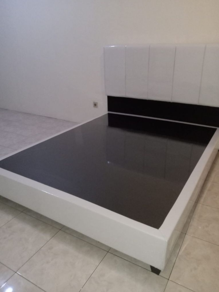 Divan modern minimalis