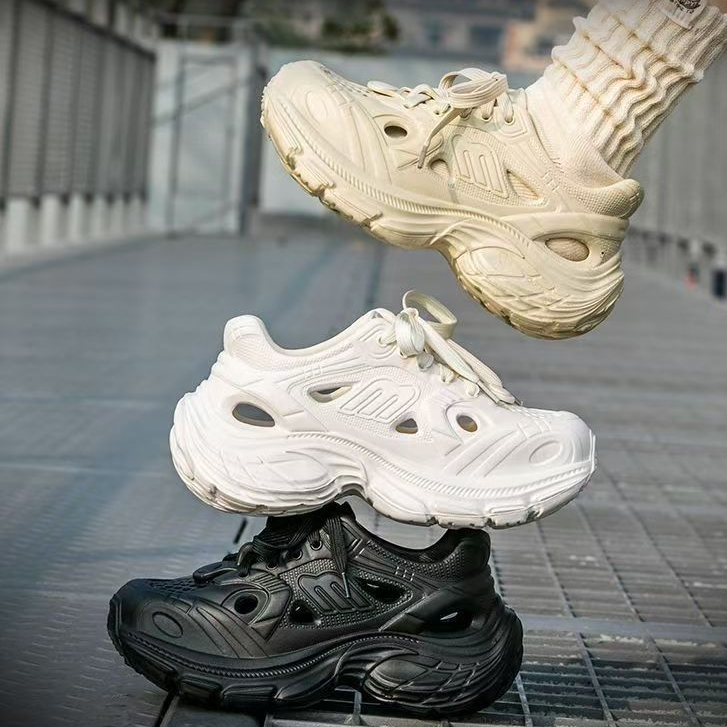 SteponSepatu Sneakers Wanita Outdoor 34-45 Korea Terbaru Tebal Tinggi Sepatu Sandal Olahraga Wanita 