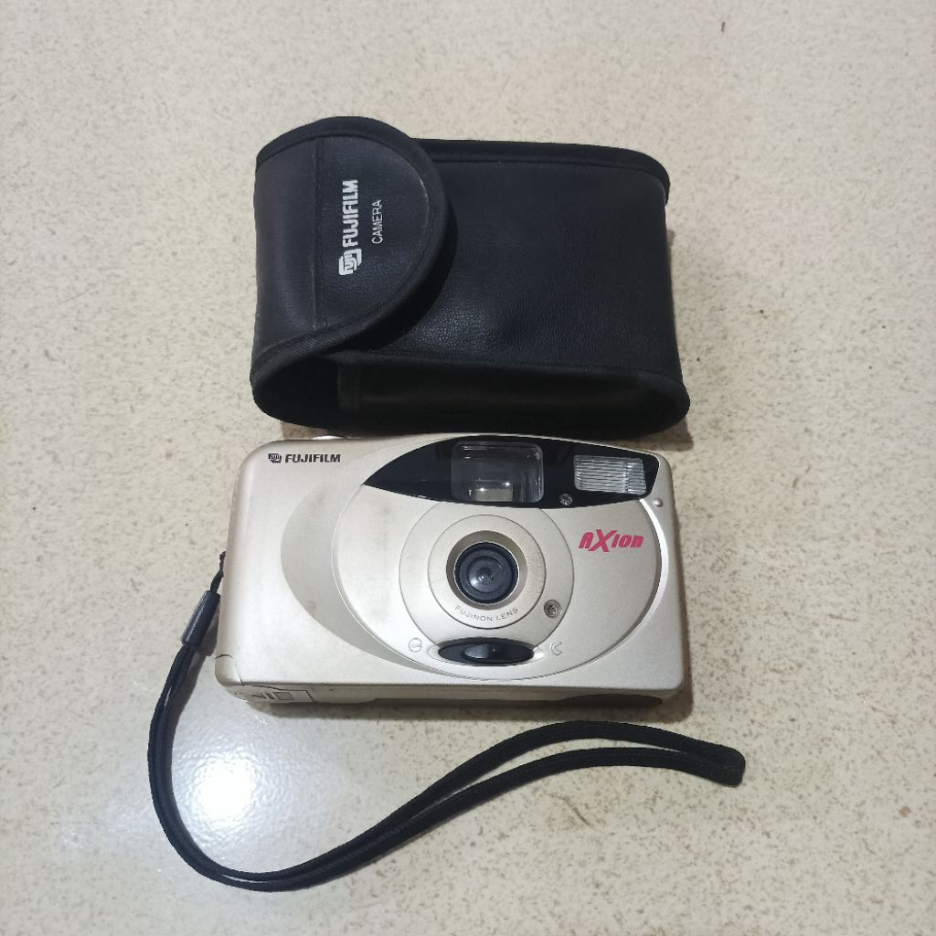 Vintage Original Kamera Analog Axion Fujifilm Mulus Terawat