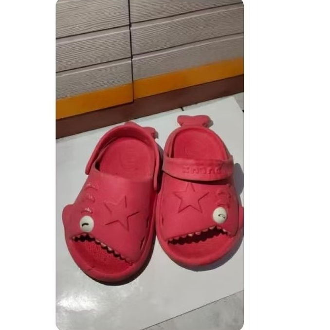 sandal preloved anak