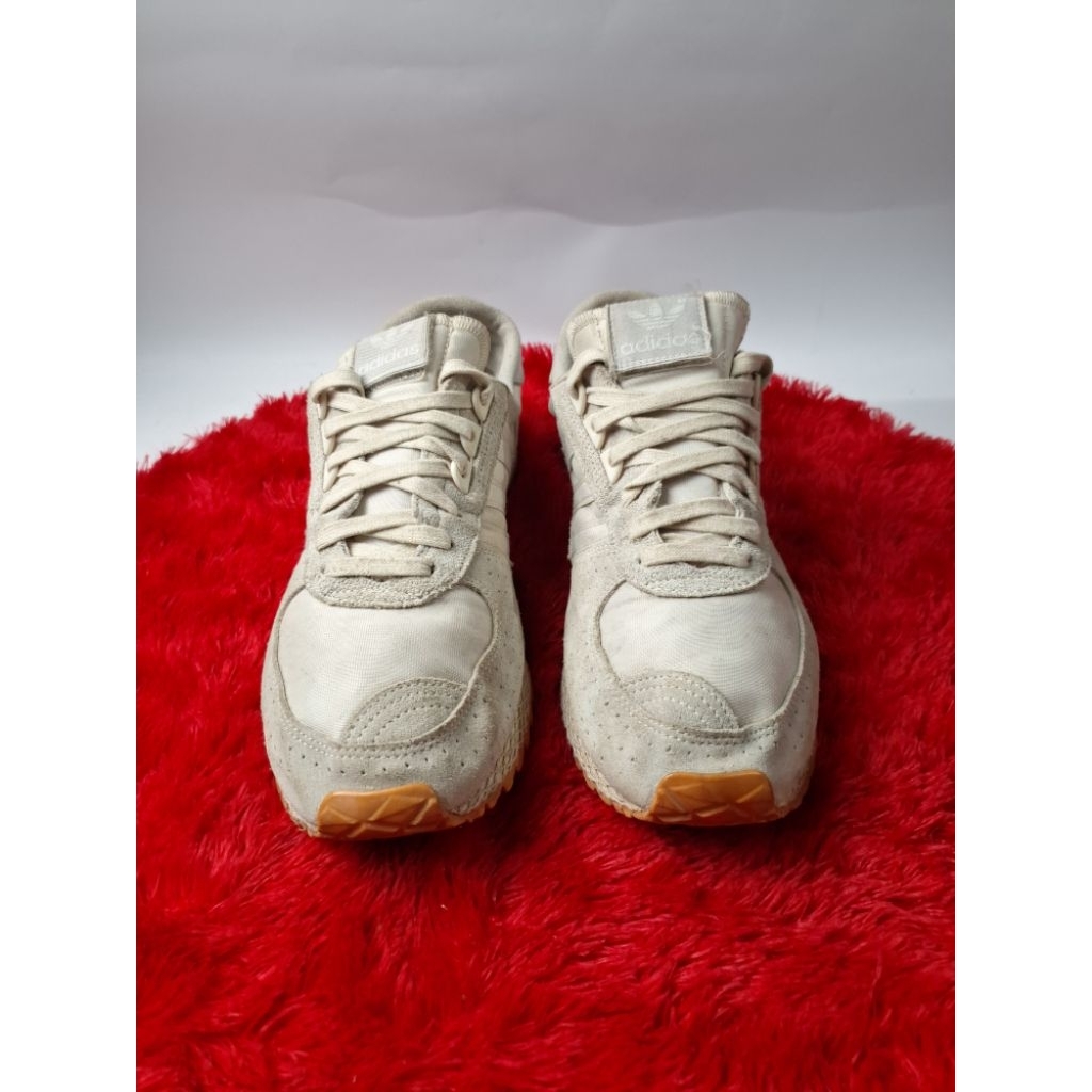 Sepatu adidas city marathon ukuran 42