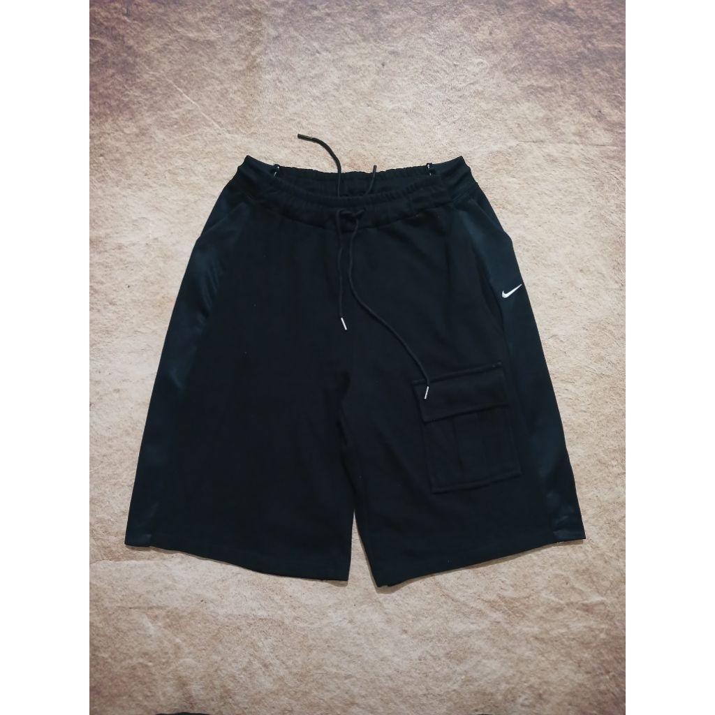 celana short pant NIKE bahan katun adem bekas recomend