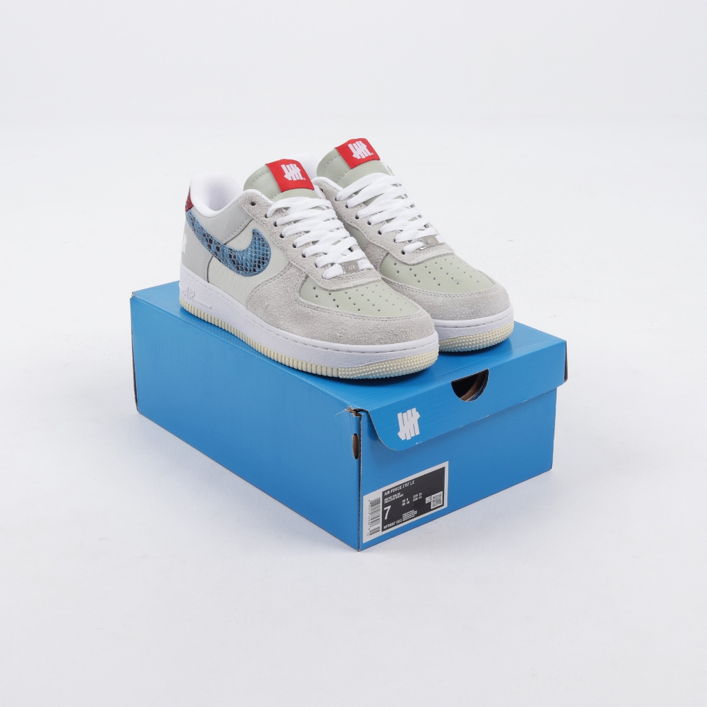 Undefeated X Nike Air Force 1 Low Grey