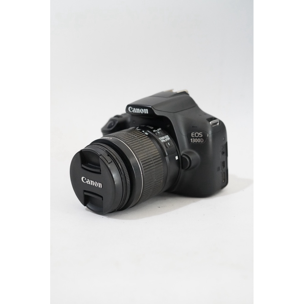 Canon eos 1300D