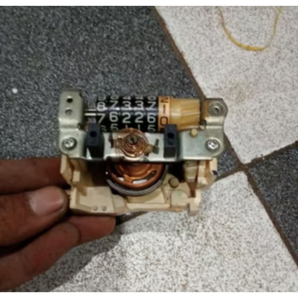 mesin speedometer kijang grand non rpm original
