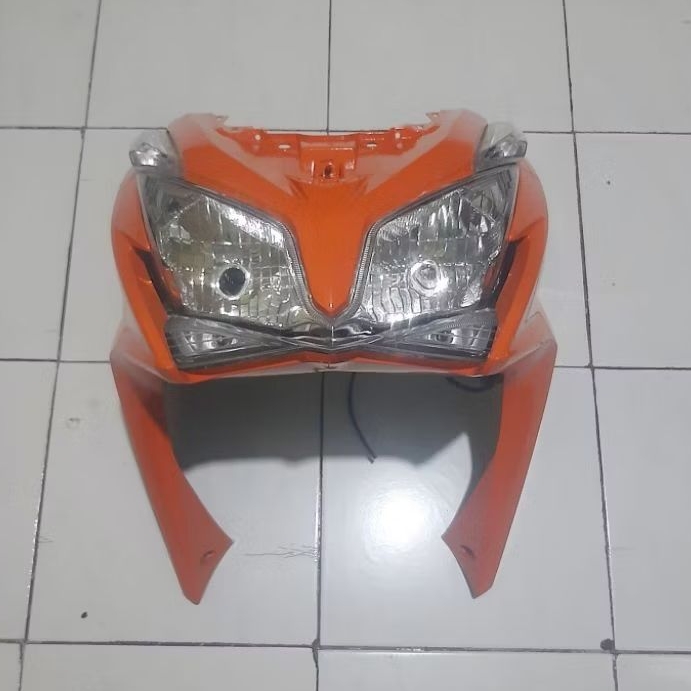 Tameng + Reflektor Lampu Depan Honda Vario 125 Old Original Copotan